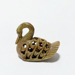 Handmade In India Soapstone Swan With Baby Sculpture Figurine Statue